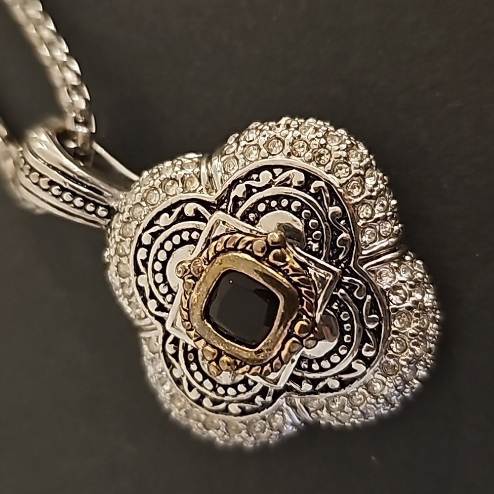 Necklace - Picture 3 of 5